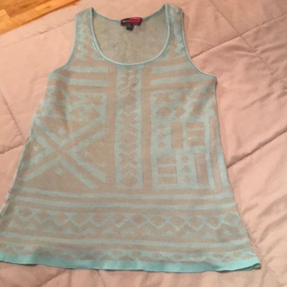 Blue and gray tank